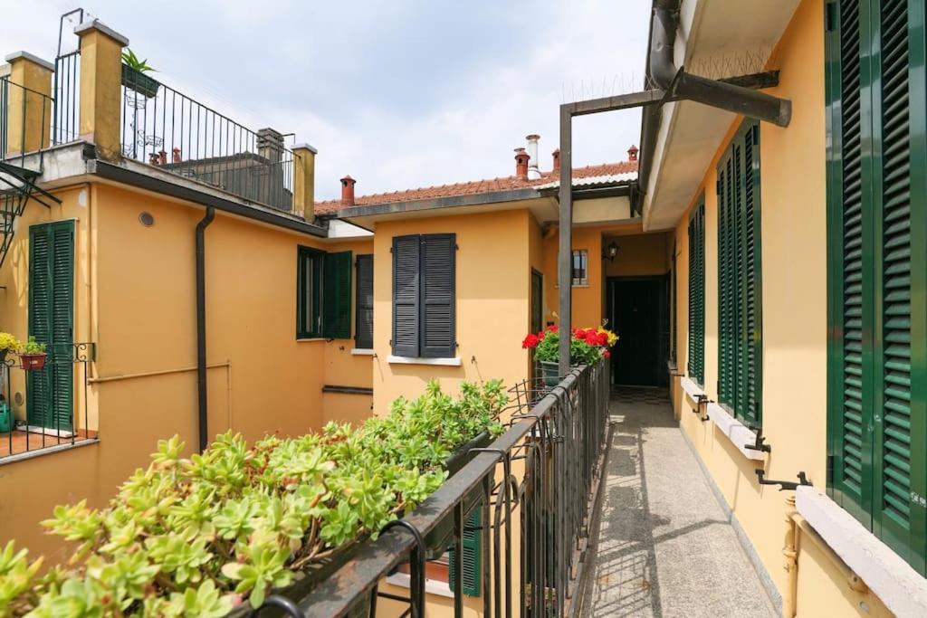 Primopiano - Ripa B Apartment Milan Bagian luar foto