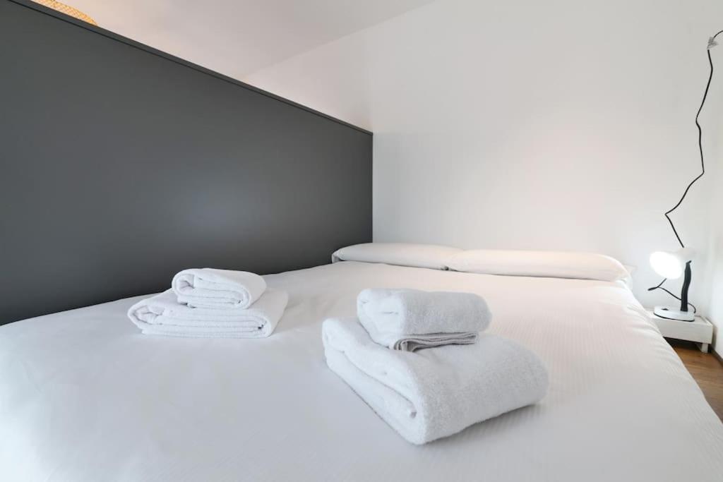 Primopiano - Ripa B Apartment Milan Bagian luar foto