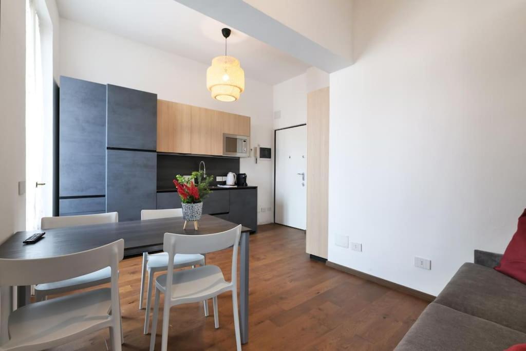 Primopiano - Ripa B Apartment Milan Bagian luar foto